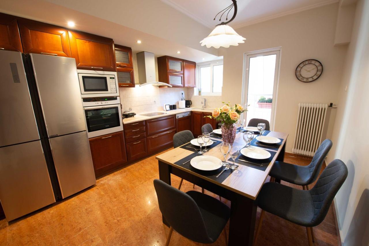 Dimantheo Apartment Атина Екстериор снимка